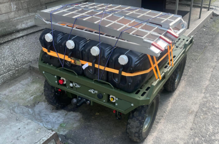 Standard Mule for all-terrain transport.